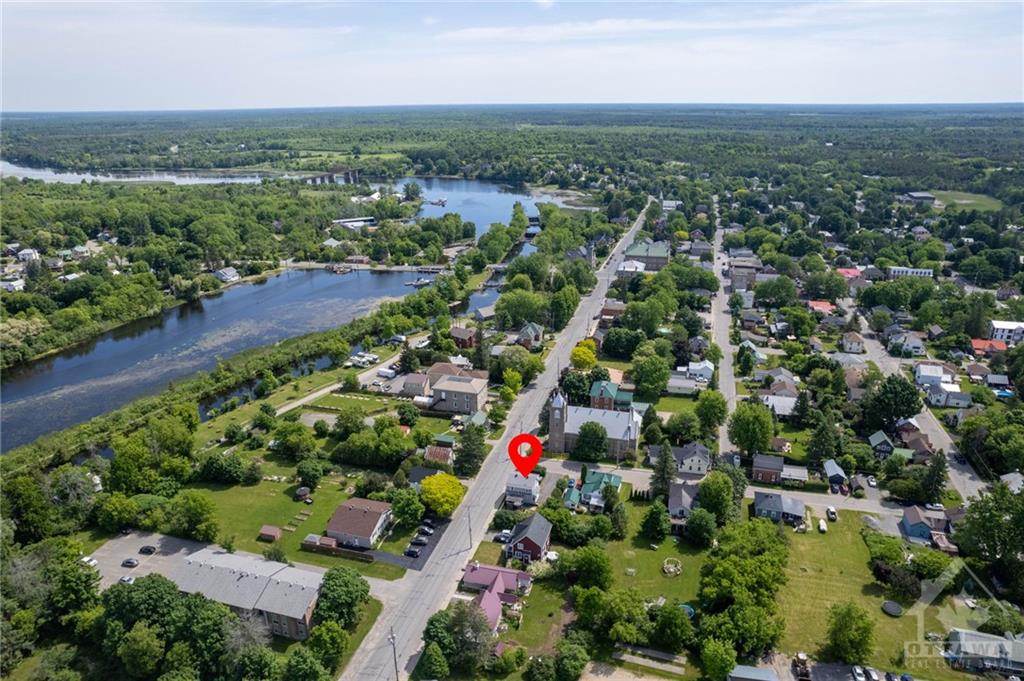 106 ST PATRICK Street, Merrickville, Ontario K0G1N0 For Sale HouseSigma