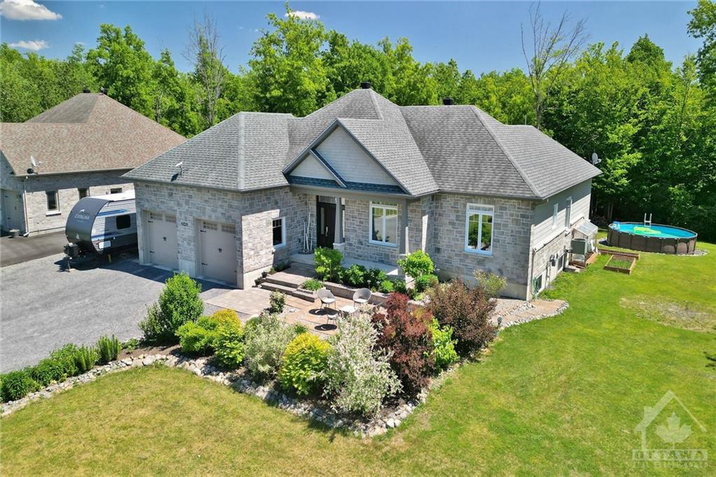 20450 PATRICIA LANE Lane, South Glengarry Twp, Ontario K0C1L0 For Sale