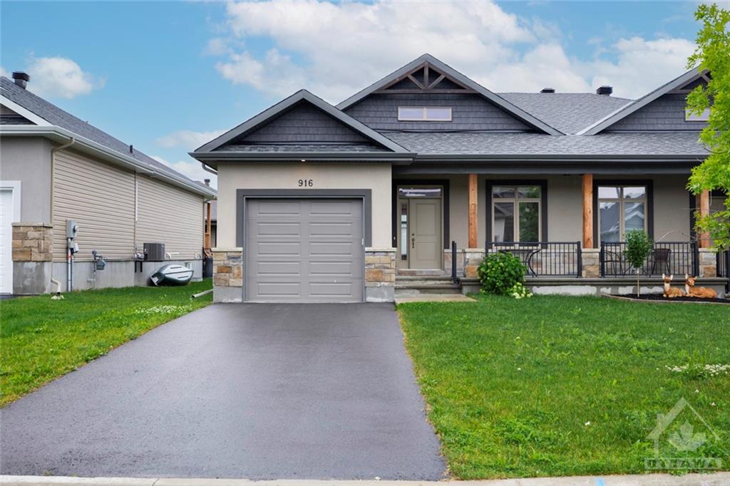 916 STEWART LEE Avenue, Almonte, Ontario K0A1A0 Sold History HouseSigma