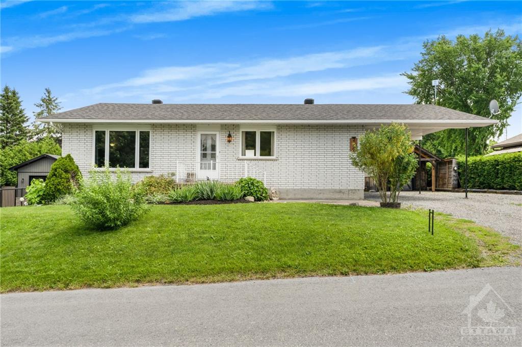 2157 WHARF Street, Alfred and Twp, Ontario K0B1J0 For Sale