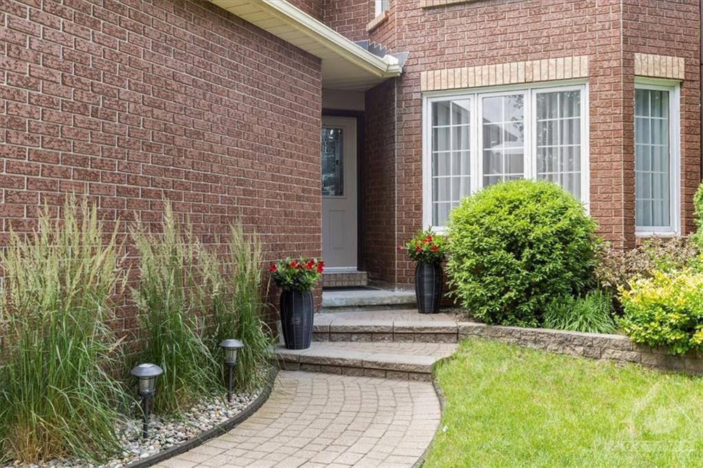 203 WALDEN Drive, Kanata, Ontario K2K2K6 Sold History HouseSigma