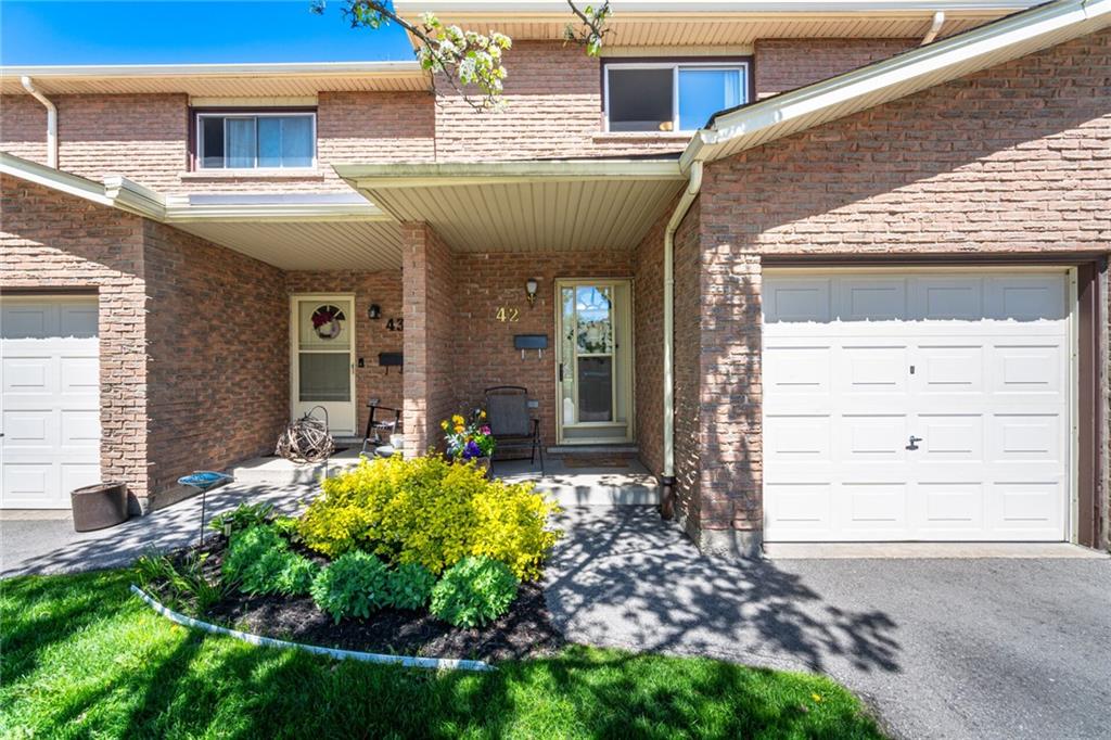 42 - 1455 GARTH Street, Hamilton, Ontario L9B1T4 Sold History | HouseSigma